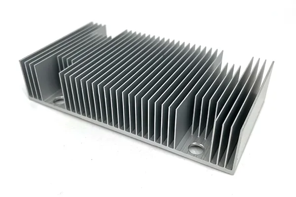 Skived fin heat sinks